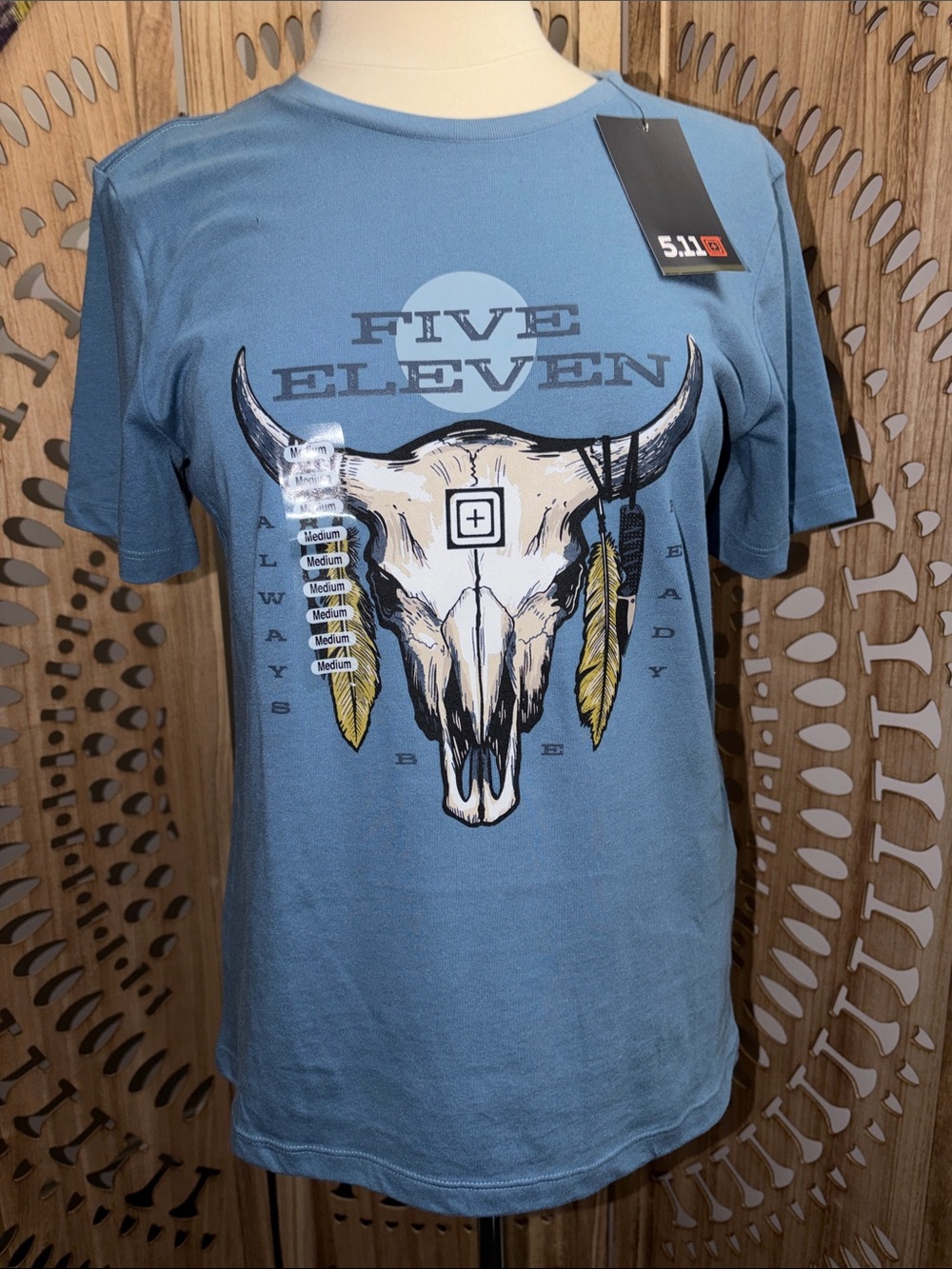 NWT 5.11 / cattle skull short sleeve tee / Medium